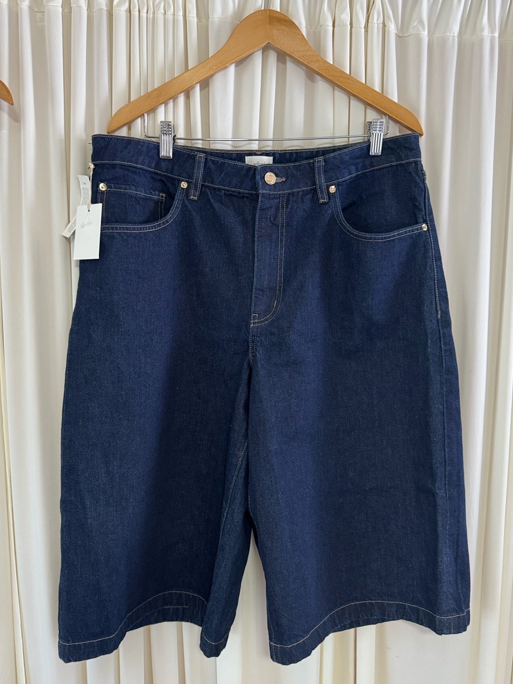 Aritzia Wilfred Publicity Below-Knee Denim Short Dark Wash Blue Jorts Size 32NWT - Picture 4 of 8
